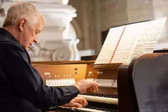 Famous Arias, Organ Works and Sacred Music - 1