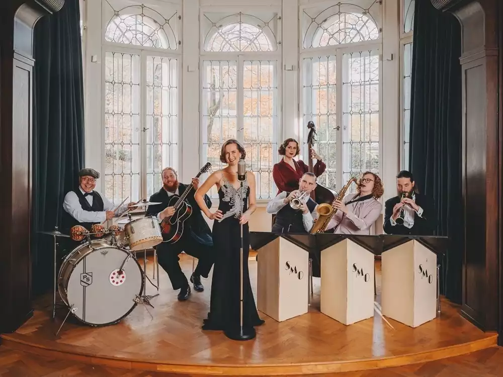 Swing Melody - Jazz On The Roof - preview image