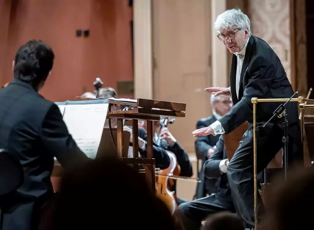 Giovanni Antonini, Tschechische Philharmonie - preview image
