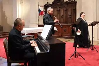 Musik im Wandel der Jahrhunderte mit den Solisten des Nationaltheaters - 3